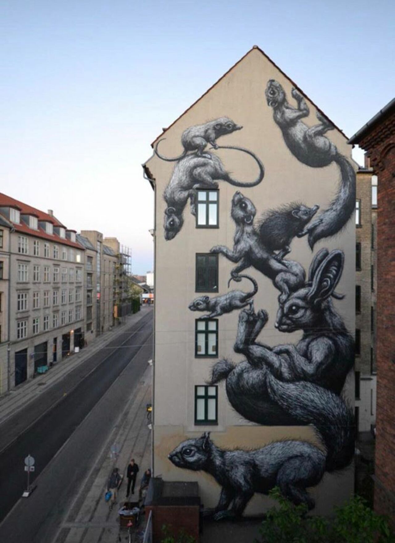 New work by ROA in Copenhagen, Denmark #streetart #mural #graffiti #art https://t.co/lNA5WZwZZ3