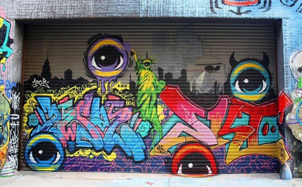 STREET ART: Eye Heart NYC 

#streetart #art #urbanart #graffiti http://t.co/kpzDQuIVUJ