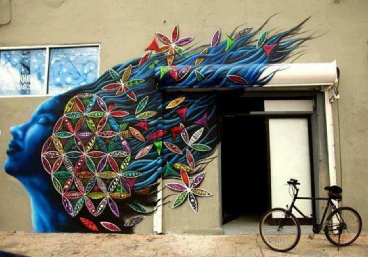 "@NPeresse: #streetart #art #graffiti #street #street art http://t.co/IEXZgK84r1"
Bike!