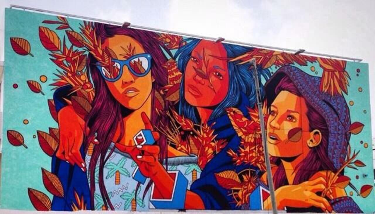 Brazilian crew @bicicletasemfreio new Street Art located in San Juan, Puerto Rico

#art #mural #graffiti #streetart http://t.co/bEpNJ7y8rP