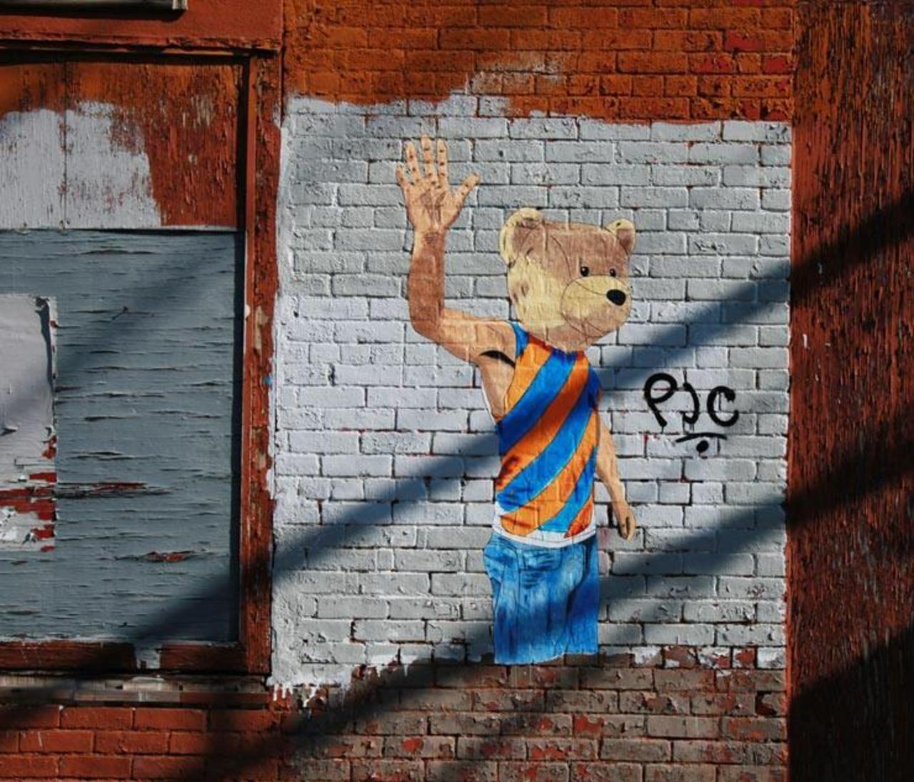 Sean Lugo
Brooklyn Street Art

#streetart #art #graffiti #urbanart http://t.co/WpAT6EwXVr