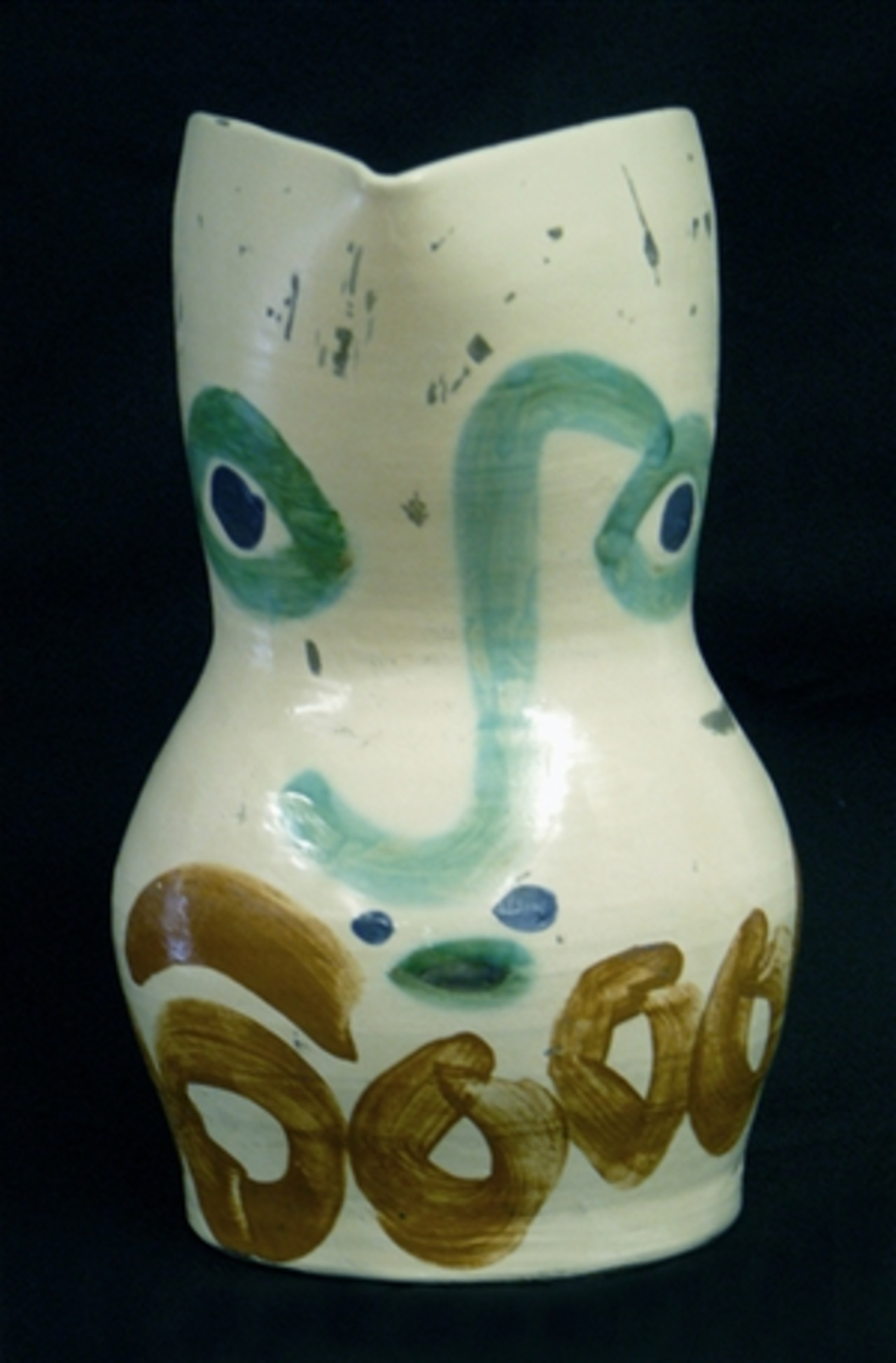 #PabloPicasso ceramics have finally been moved into the gallery! #Ceramics #Art http://t.co/AjIc4w2LGr