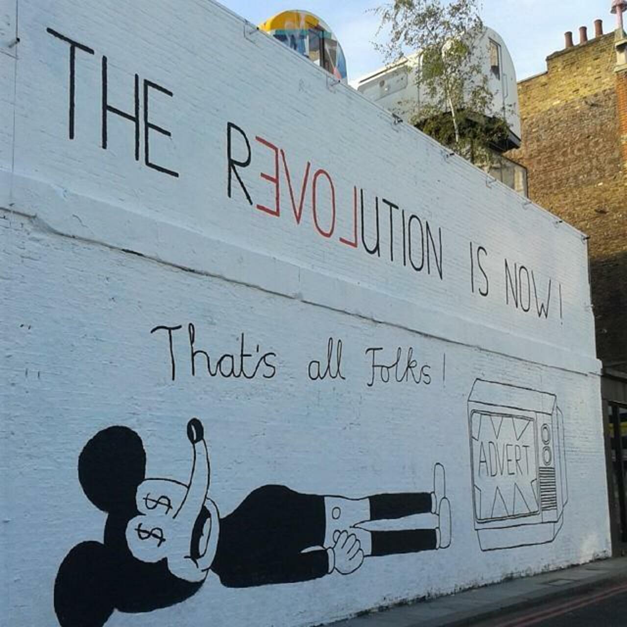 The Revolution is Now #shoreditch #art #graffiti #streetart #Mouse #WarnerBrothers #Loon... http://ift.tt/1s73KKn http://t.co/AaLovZKSn4