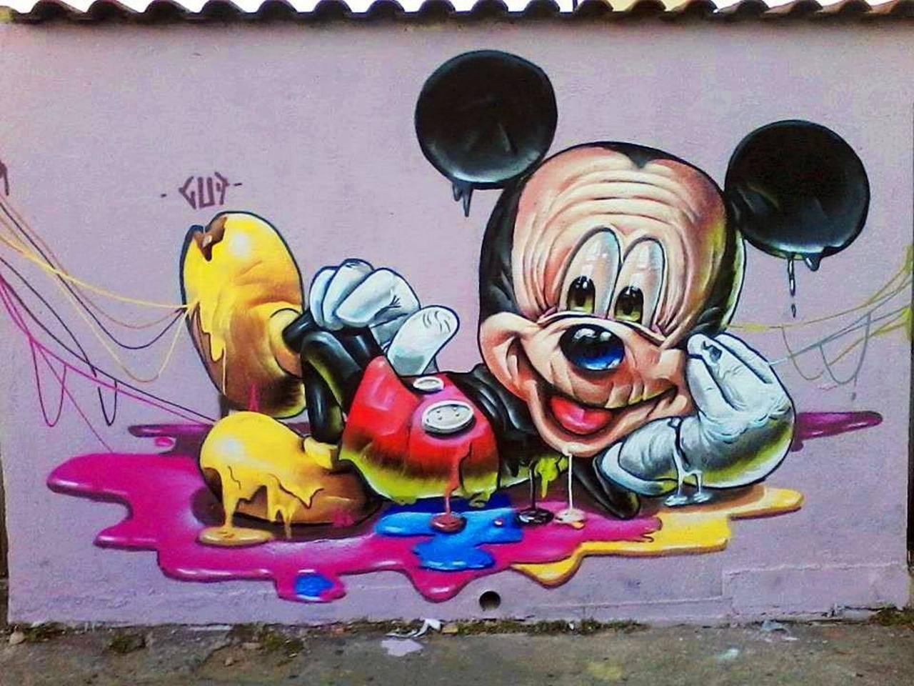 #artwork of gud , Brazil 
#art
#streetart
#graffiti
#mickeyMouse http://t.co/1u0XdHXcEd