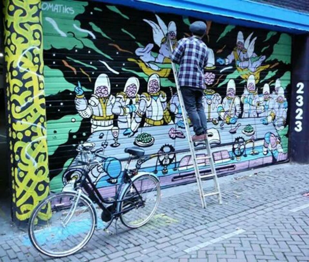 mrbrain's #artwork near Amsterdam
#art #streetart #graffiti http://t.co/Pc2RpnG7aZ
