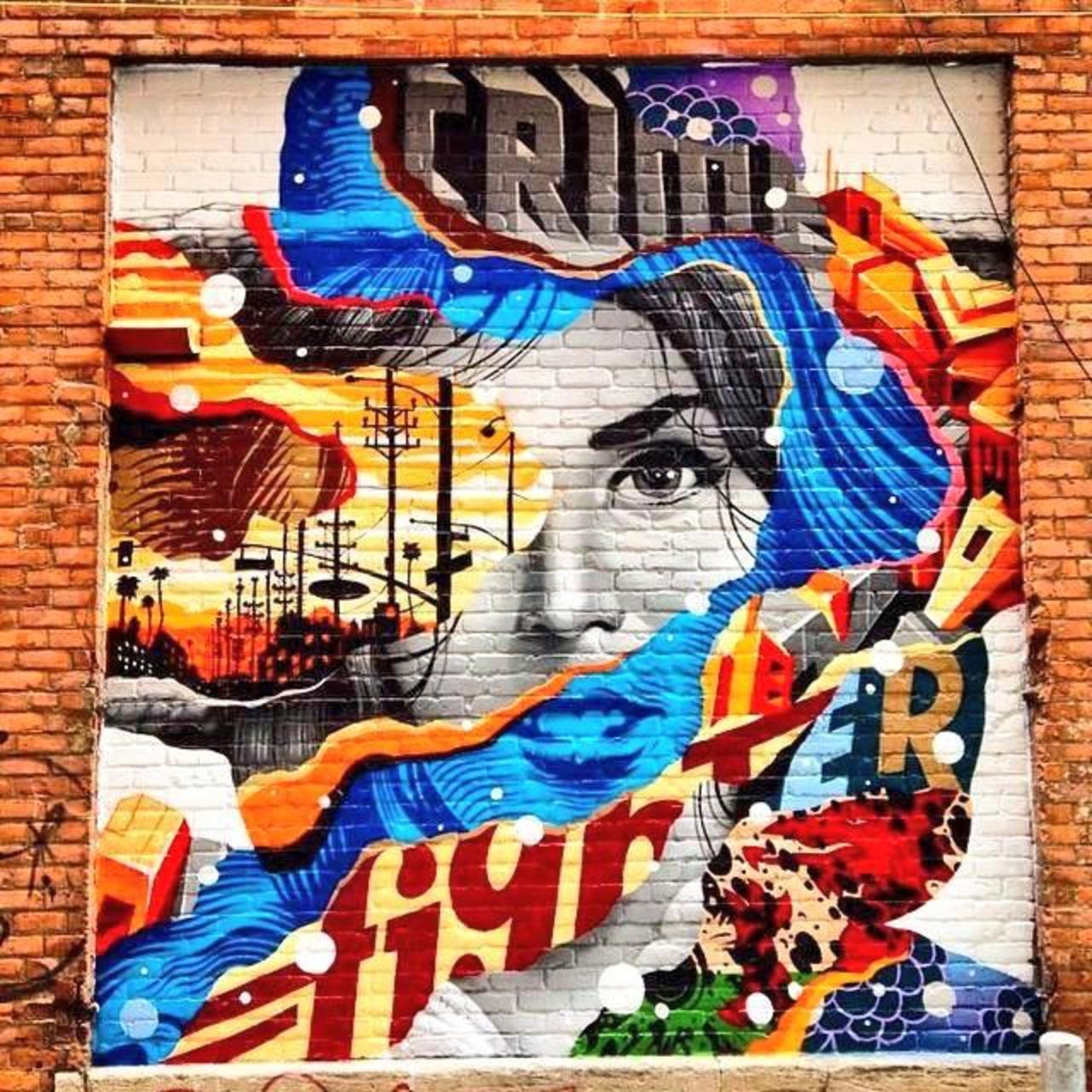 RT @Pitchuskita: Tristan Eaton / "Crime Fighter"
Detroit

#streetart #art #graffiti #mural http://t.co/odteJZADS5
