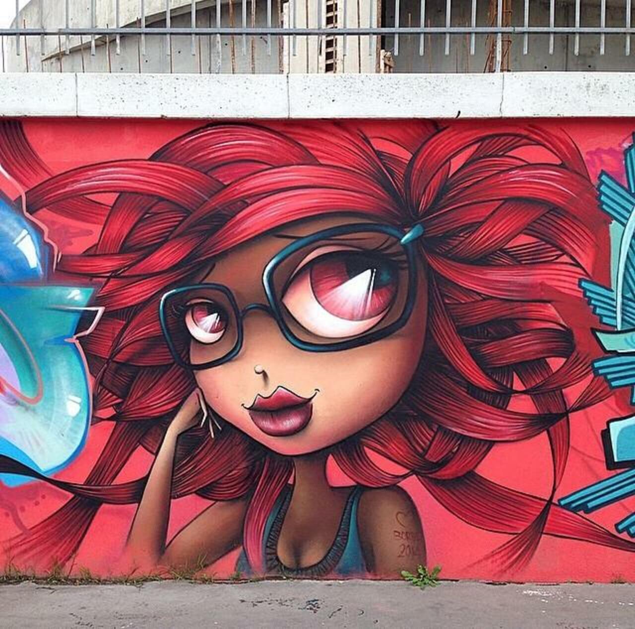 Wonderful Street Art mural by @VinieGraffiti

#art #graffiti #streetart http://t.co/BFU1Vbfpxt