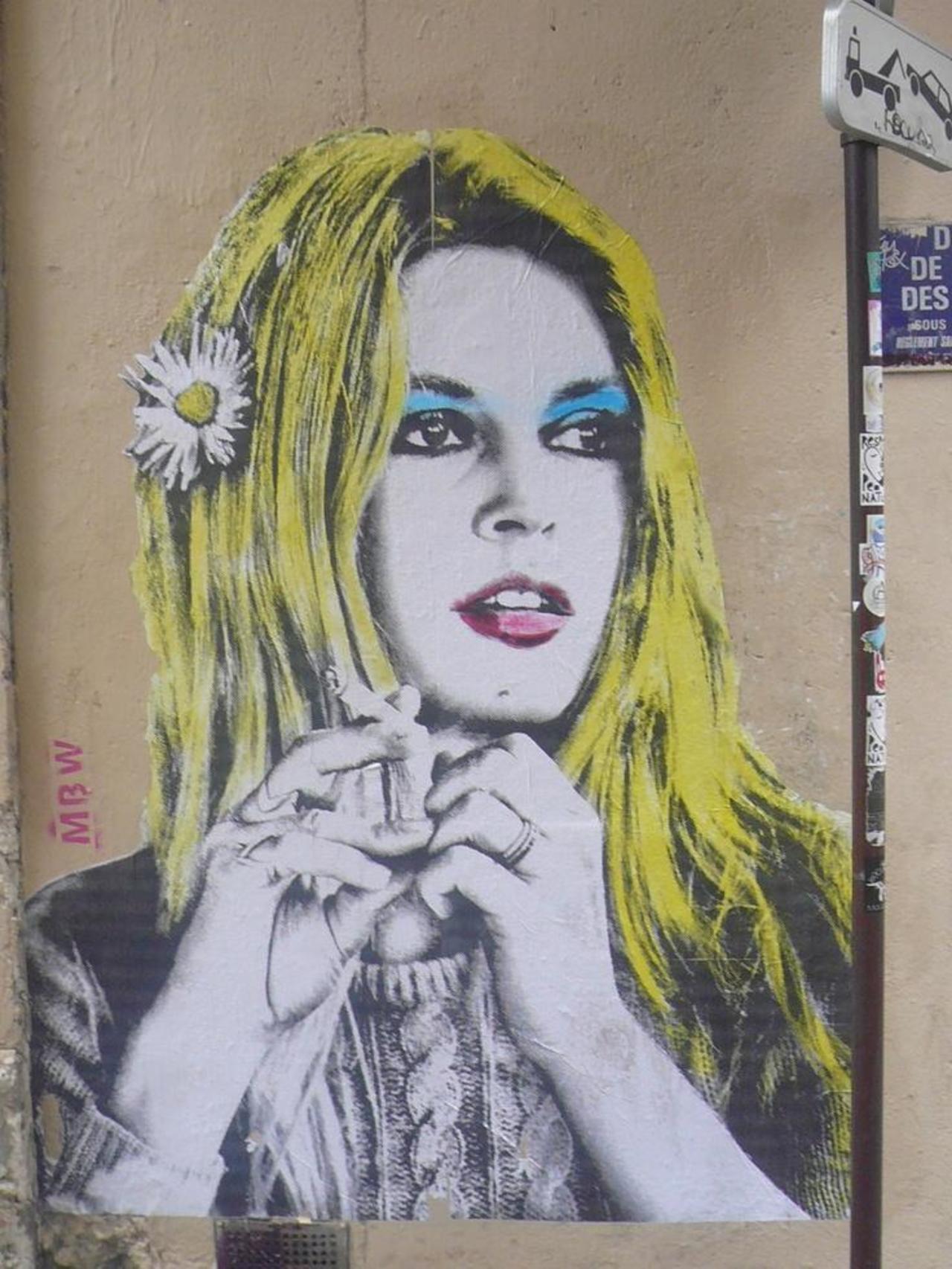 “@gianni_nigia: “@DlgermanyDavid: RT @FAMDigital: Parisian Graffiti http://bit.ly/1usFqIj #streetart #art http://t.co/hvg26QxCnJ””