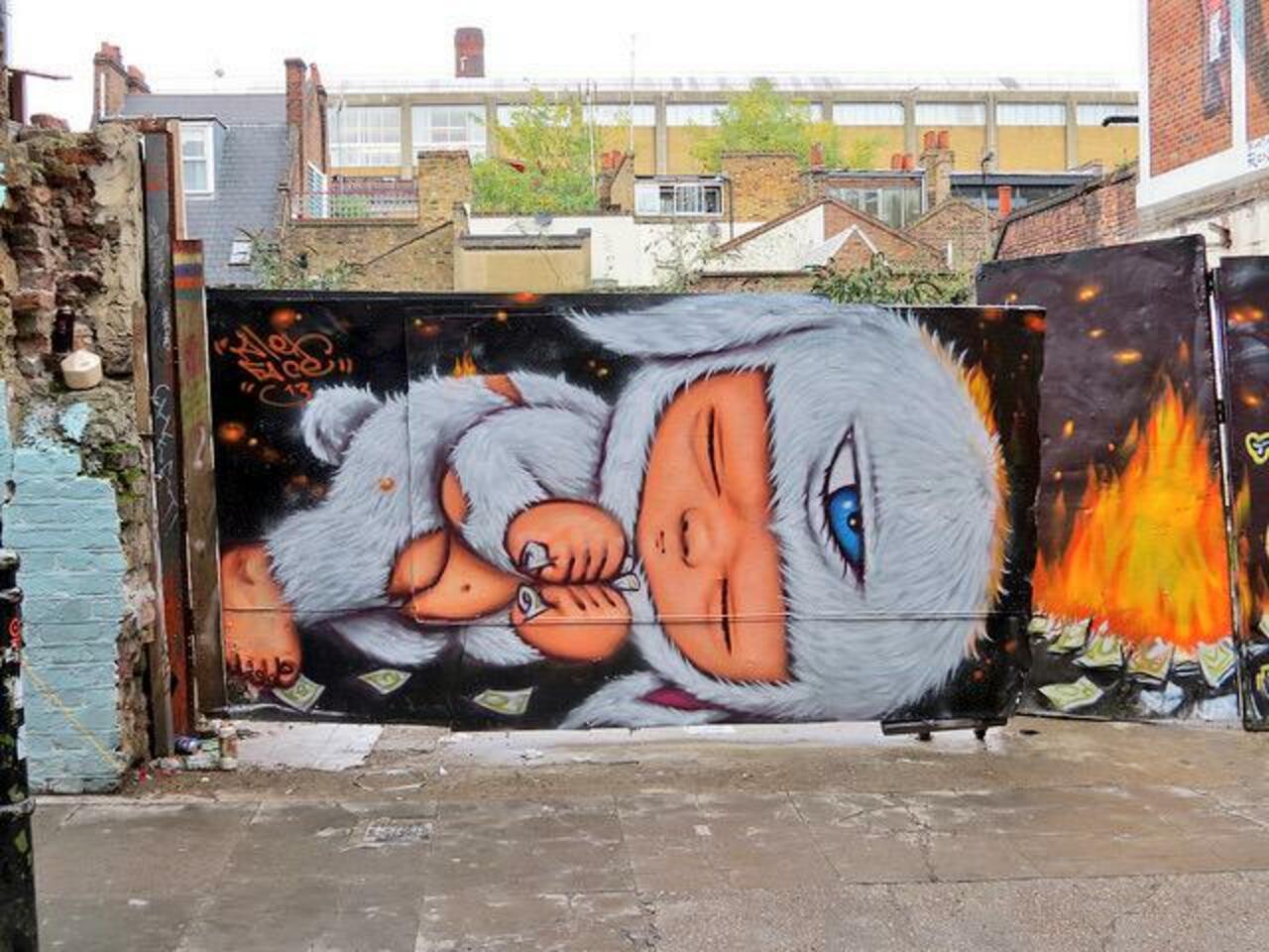 I'm a #WABBIT.. #conejo #tochtli #kaninchen  RT @Pitchuskita: Alex Face
London #streetart #art #graffiti #mural http://t.co/TOK3NG6aYI