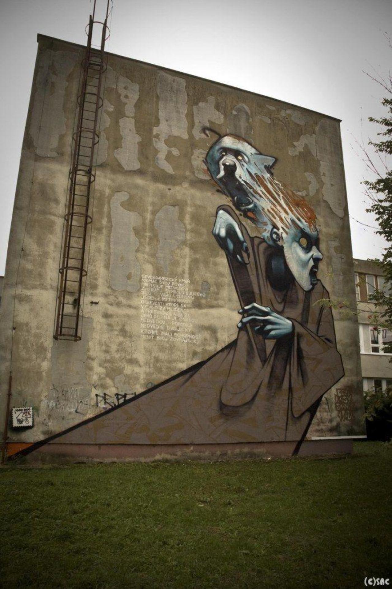 Etam

#Graffiti #StreetArt #Mural #painting #Urban #Art http://t.co/vwfd5rPqhT