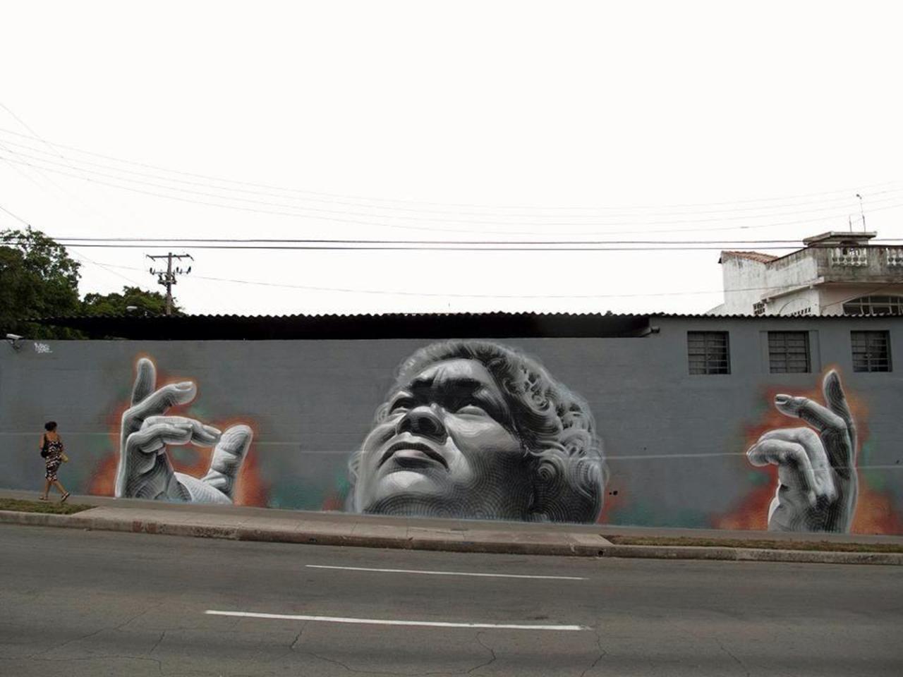 Artist 'El Mac' new Street Art mural located in Havana, Cuba #art #mural #graffiti #streetart http://t.co/x4pIYHeVuB