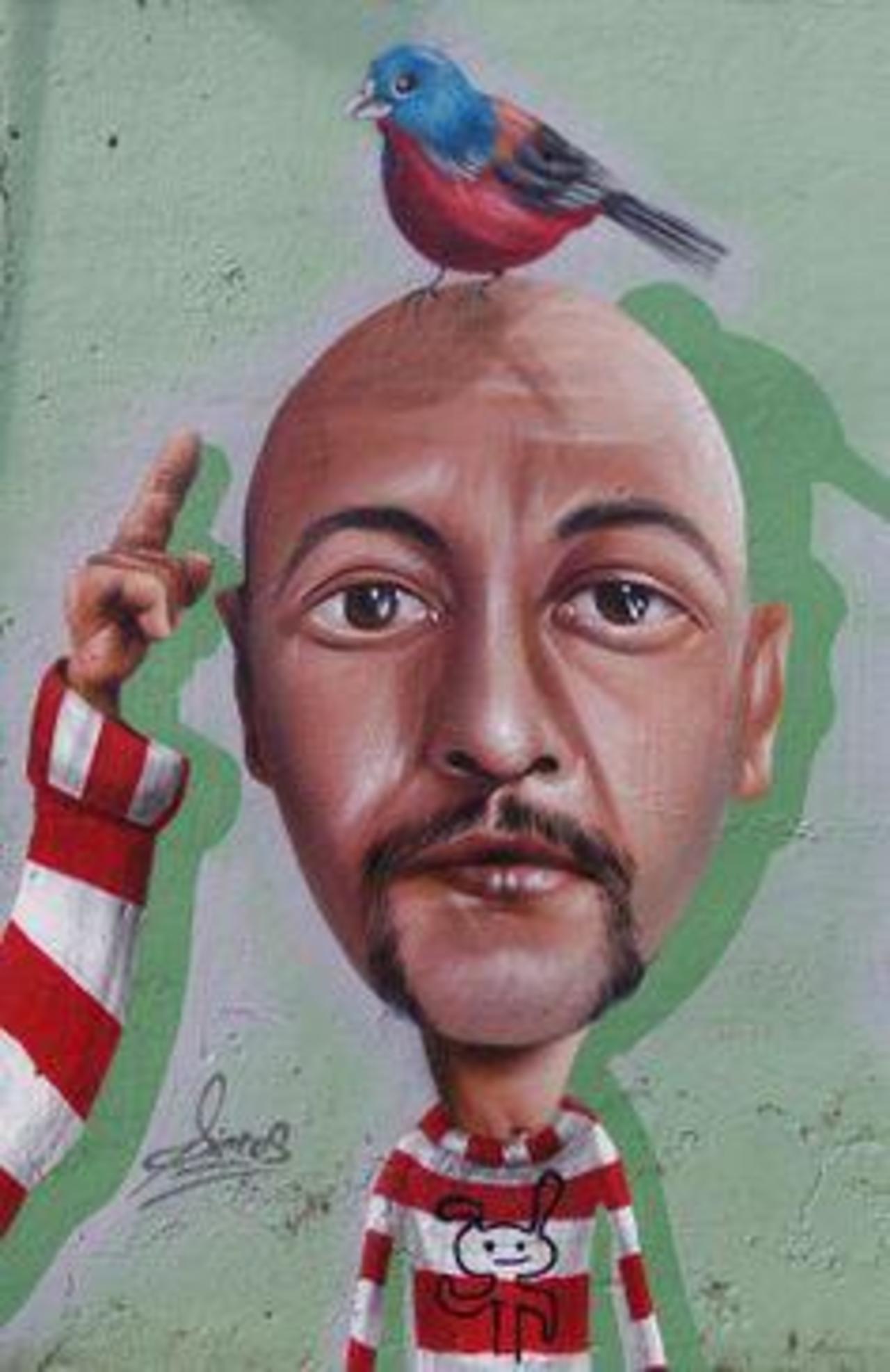 Brazilian artist Sipros 
#streetart #art #graffiti #mural http://t.co/3gAIijIN3B