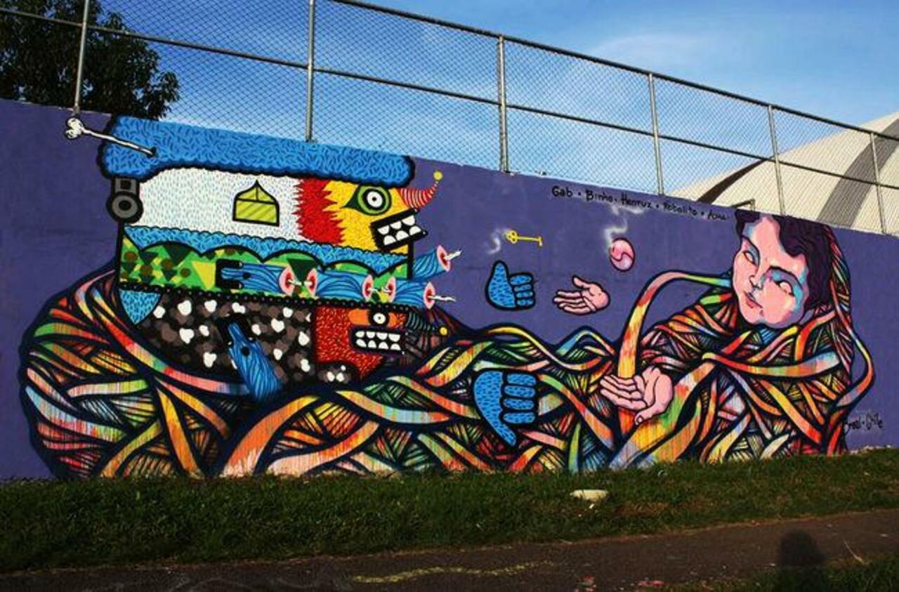Street Art by Henruz, Japem, Auma - Curitiba (Brazil)

#streetart #urbanart #mural #graffiti #art http://t.co/lnlsEEtJht