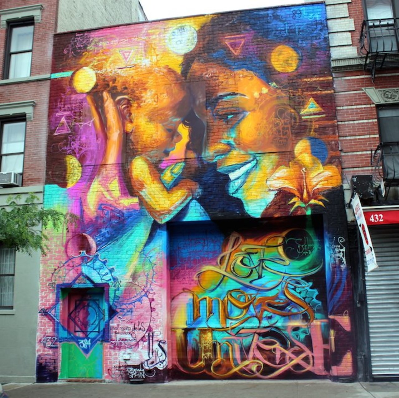 ... like the mother's love. Art by El Niño de las Pinturas in New York City #StreetArt #Art #Mothers #Love #Graffiti #Mural #UrbanArt #NewYorkCity https://t.co/3U3g5EzZ4d