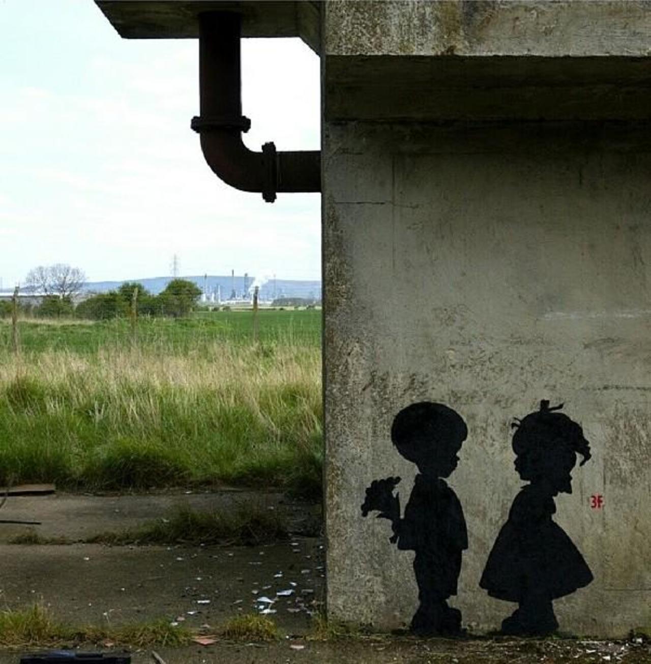 Found love in a hopeless place!

Street Art by 3fountains 

#art #mural #graffiti #streetart http://t.co/iiy1e44kFW