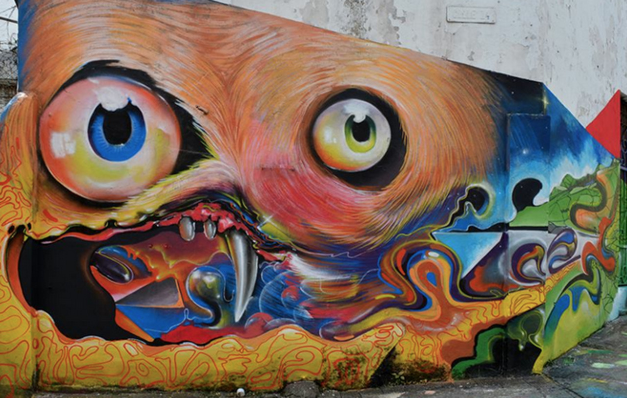 Art piece by @GRIS_ONE reminds me of some @chrisbrown pieces #art #streetart #graffiti http://t.co/JOhVuZYVcw