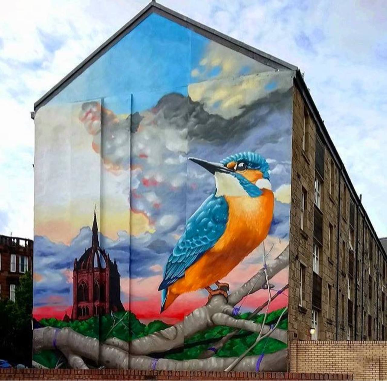 ... like a bird, like a horizon. Art by Mark Worst in Paisley, Scotland #StreetArt #Art #Bird #Horizon #Graffiti #Mural #UrbanArt #Paisley https://t.co/2DlcmsLzCo