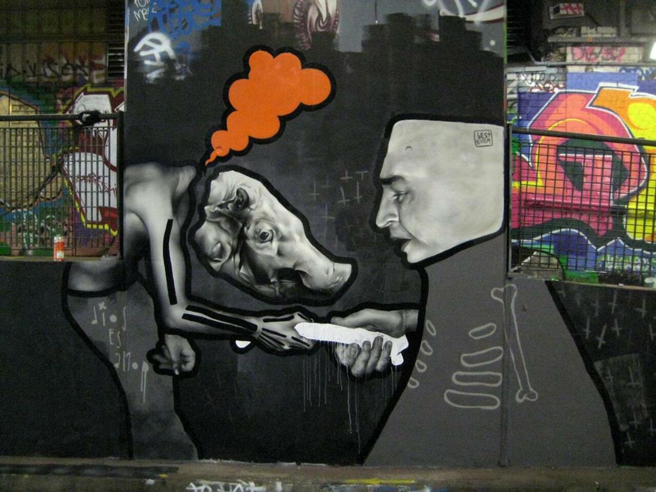 “@hypatia373: #art #streetart #graffiti http://t.co/RQ3TobaogU”