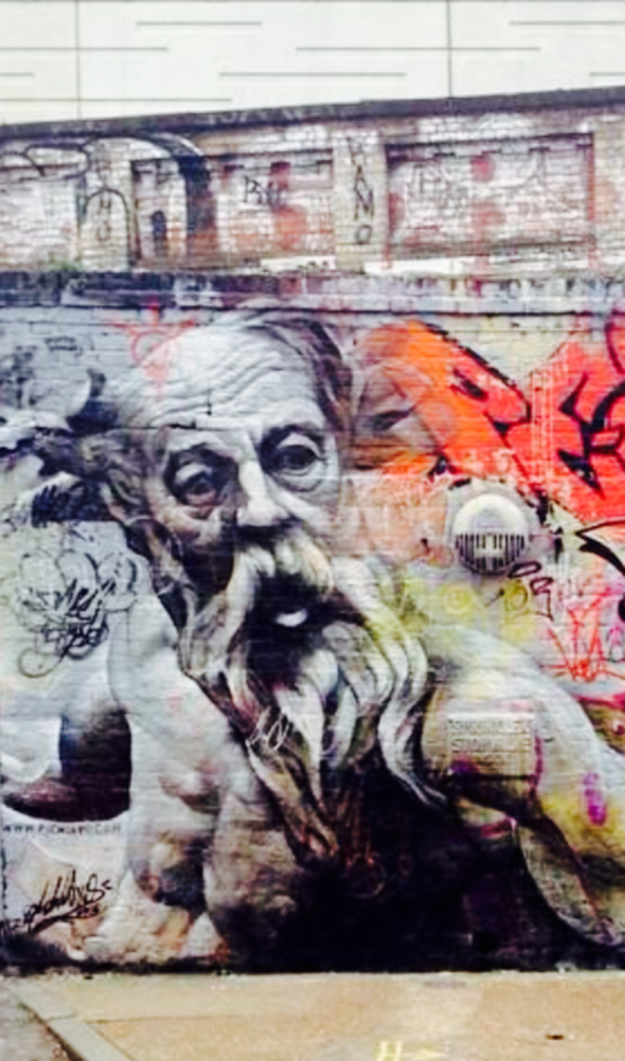 Photo - #Graffiti #Mural #Murales #StreetArt - #ZangArt #Showcase - http://bit.ly/1x5WL8w http://t.co/4FY8cczDsR