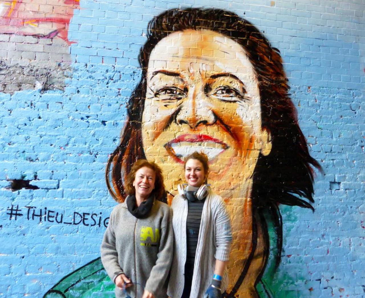 My favourite photo from @FemmeFierceUK yesterday @Thieu_Design and her mother #streetart #graffiti #mural @PlanUK http://t.co/vMhg3Wumg8