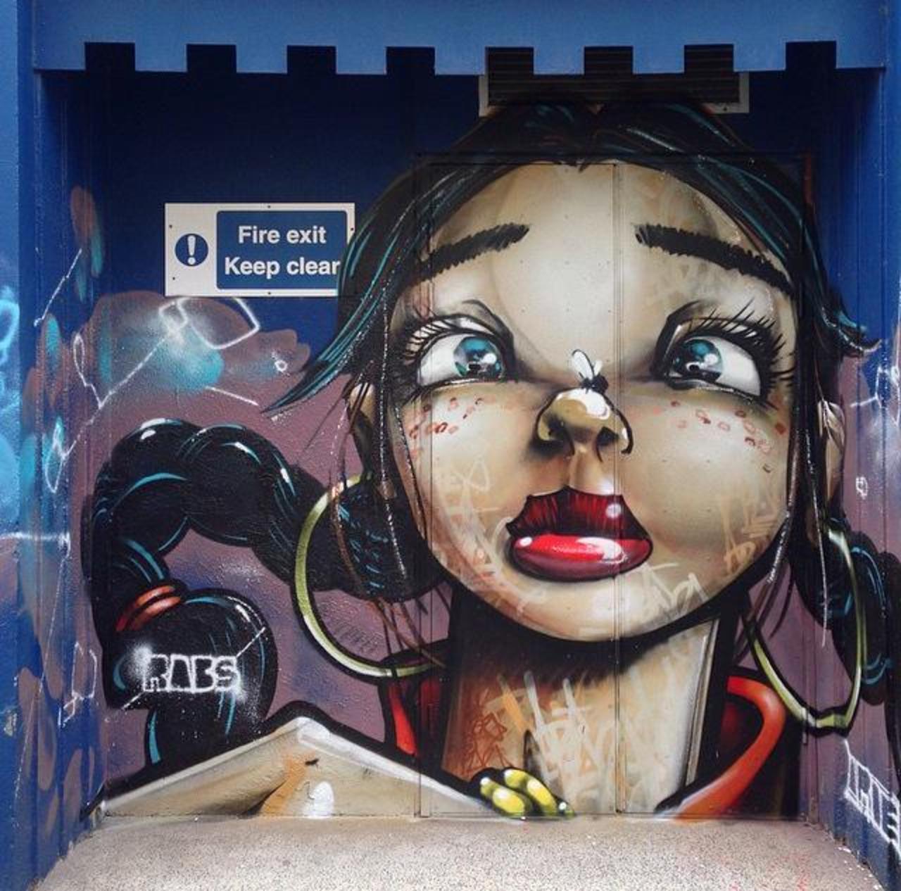 New Street Art piece by • aroe_msk 

#art #arte #graffiti #streetart http://t.co/QF1pHpM6xl