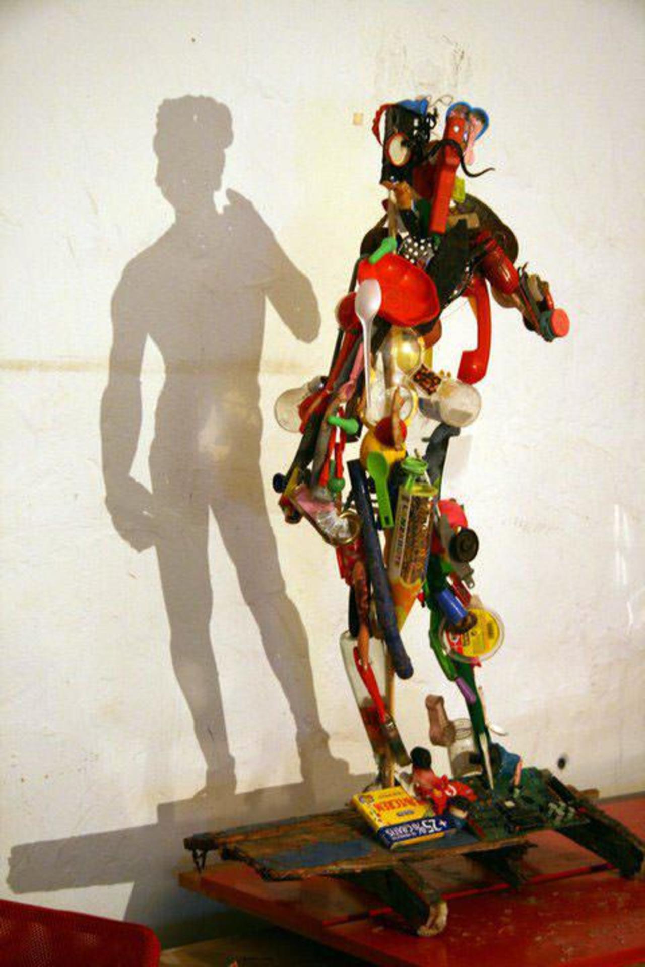 We love these amazing #art installations made from broken toys, driftwood, viynls and computer parts! @irecyclart http://t.co/5VjVK5VLN6