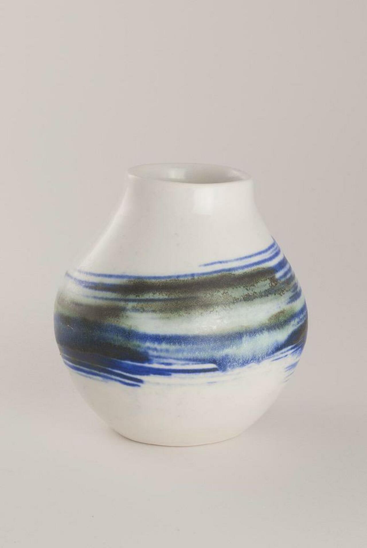 New vases #ceramics http://t.co/ghhlVOBuC7