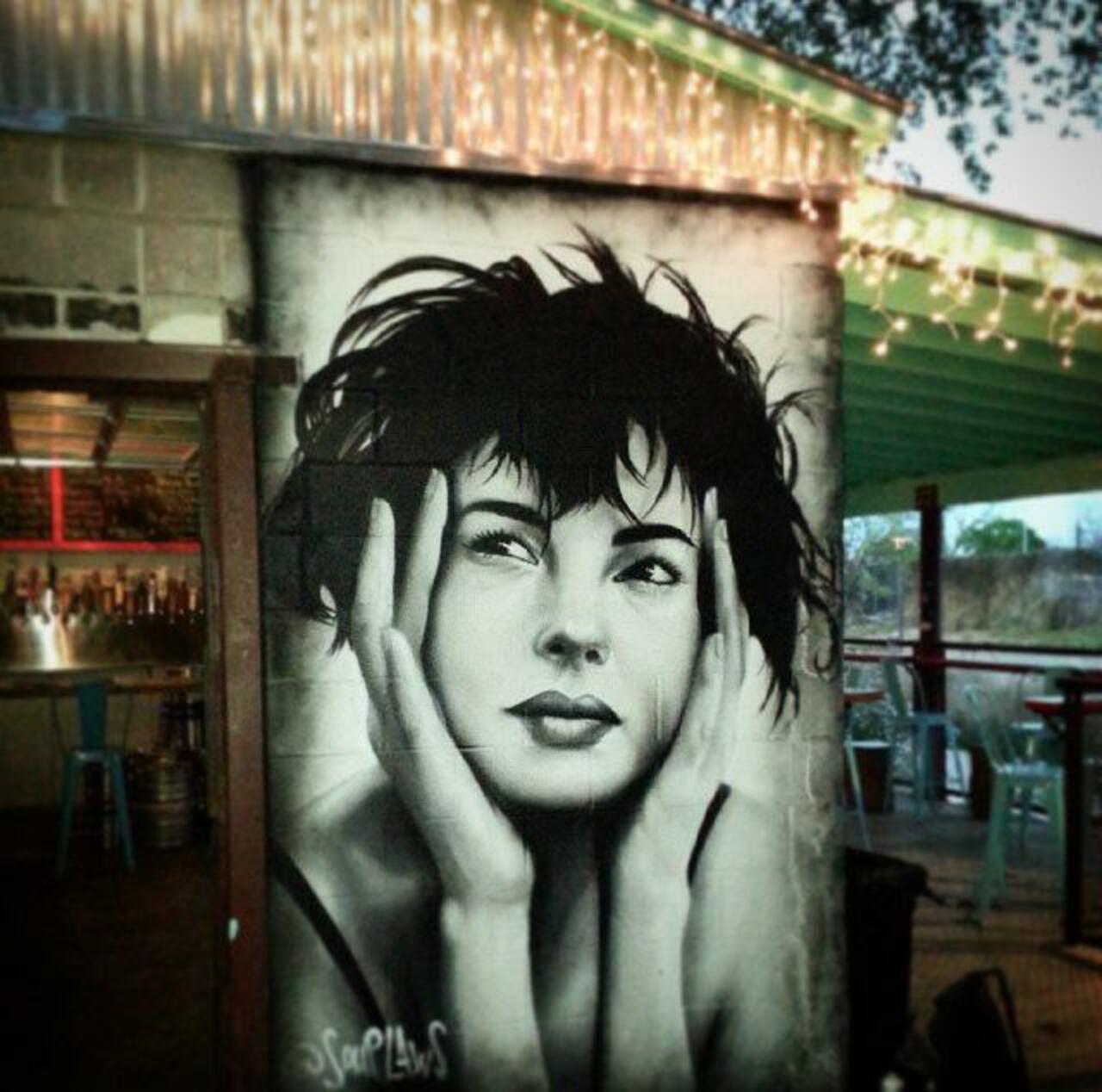 “@GoogleStreetArt: New Street Art by Nik Soupé in Texas 

#art #arte #mural #streetart http://t.co/y9XC1gPM2N”