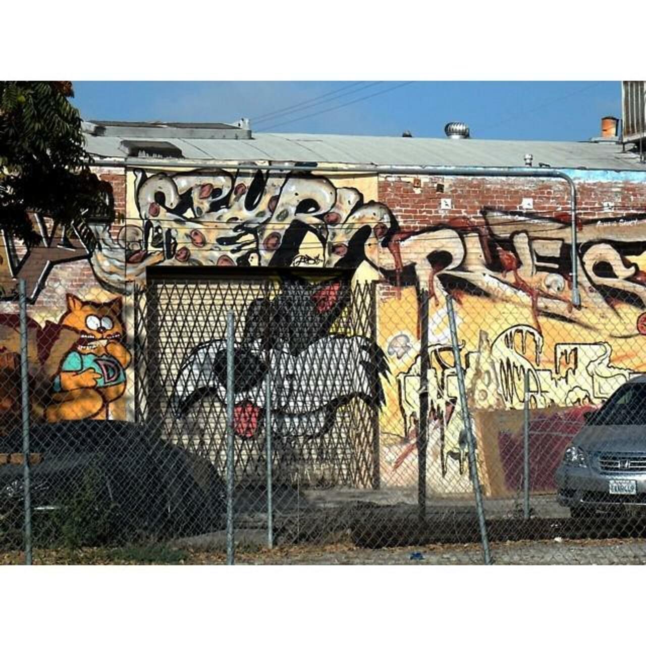 Fbf #dtla #streetart #graffiti #lastreetart #streetartla #Sylvester #publicart #streetphotography #losangeles #graf… http://t.co/qdruxEVh44